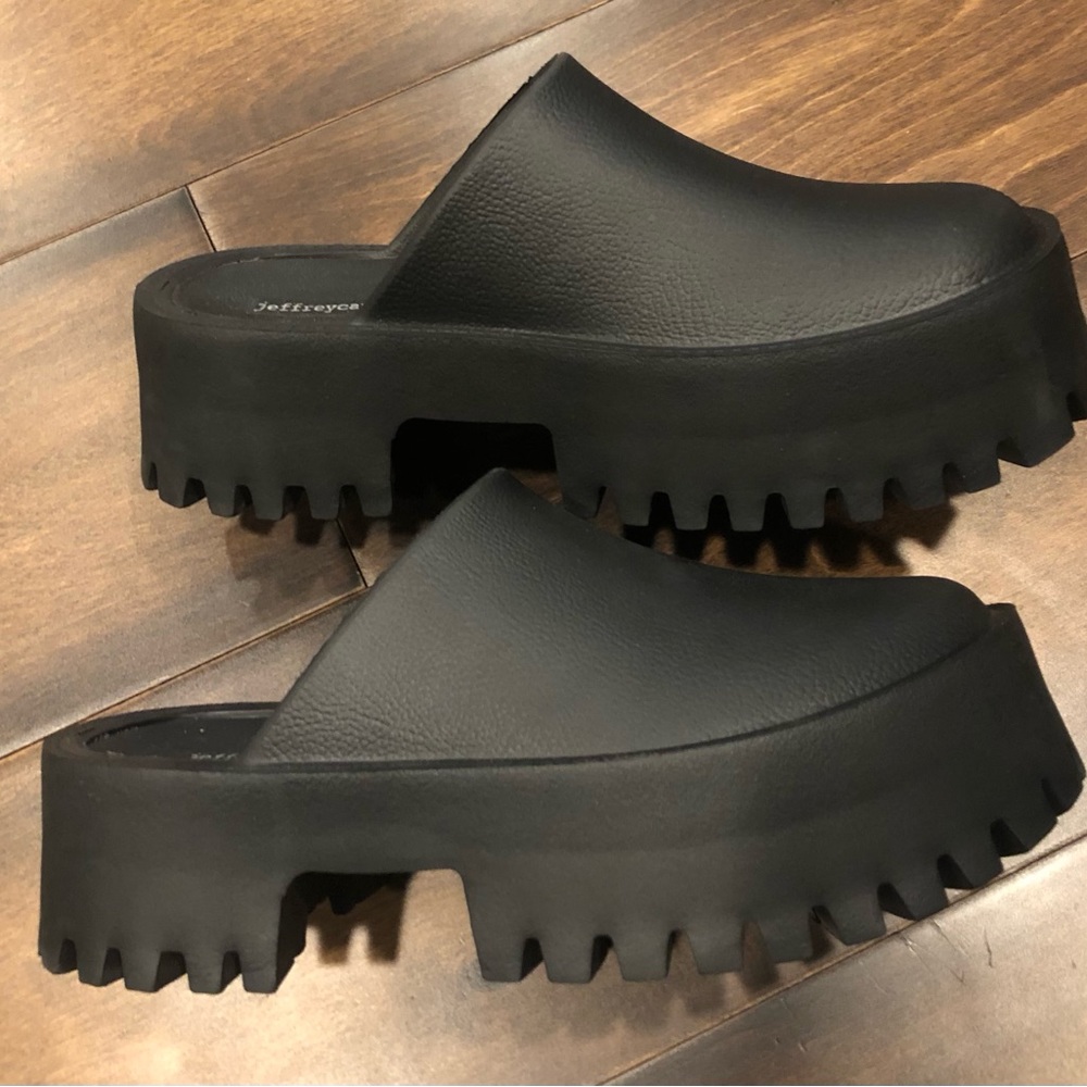 Jeffrey Campbell Clogge Clog - Picture 8 of 16